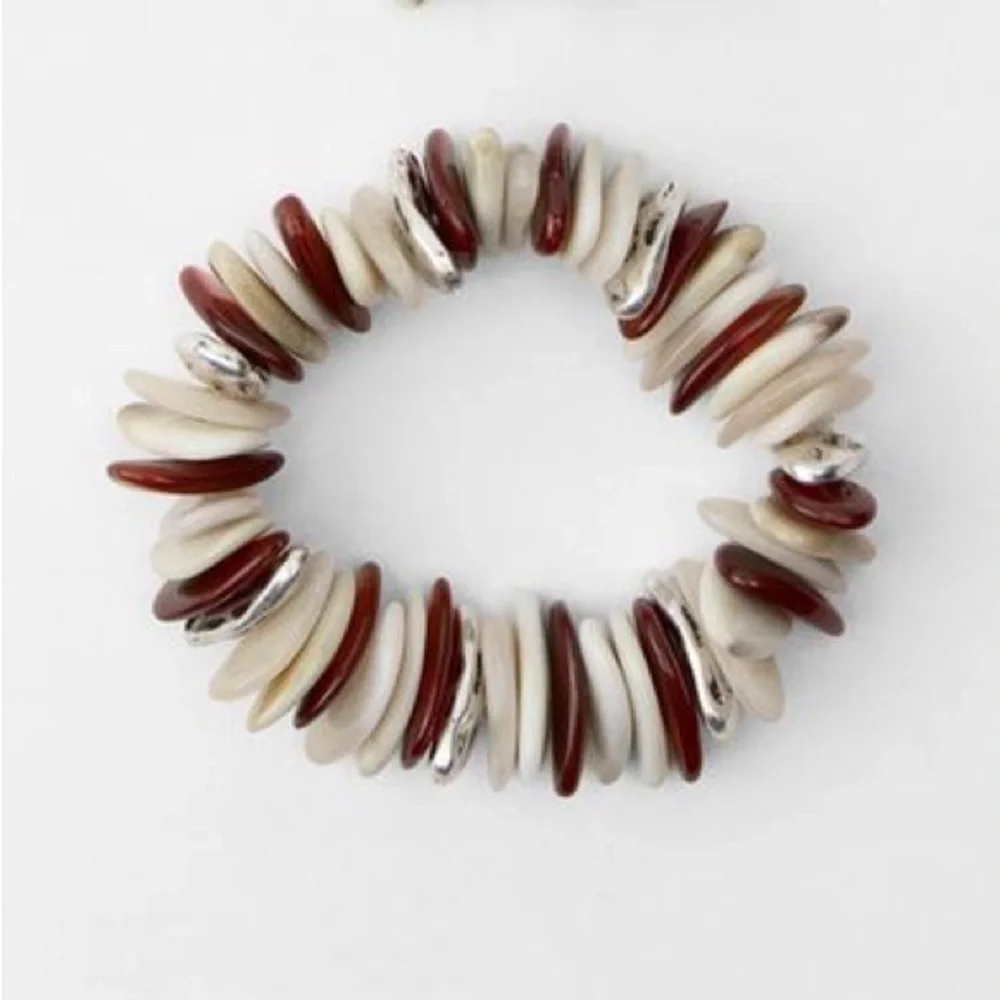 NWT. Zara Pack of Three Pieced Elastic Bracelets.